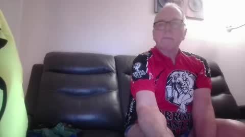 tacrunner66_ online show from 2, 2, 2025