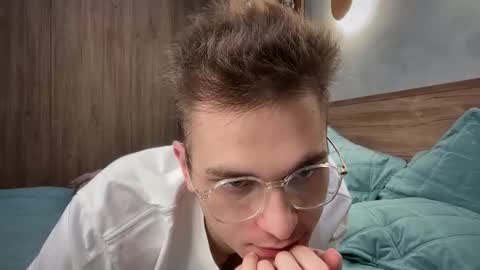 Snapshot of tai_fun chatting on 6, 2, 2026 Alex online show from 6, 2, 2026