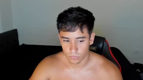 Snapshot of tairoanddagnye chatting on 28, 1, 2025 Tairo online show from 28, 1, 2025