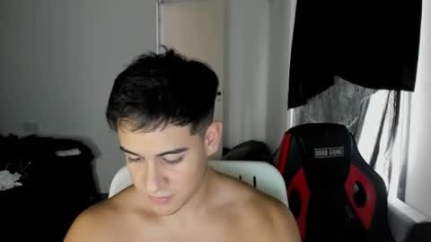 Snapshot of tairoanddagnye chatting on 11, 3, 2025 Tairo online show from 11, 3, 2025