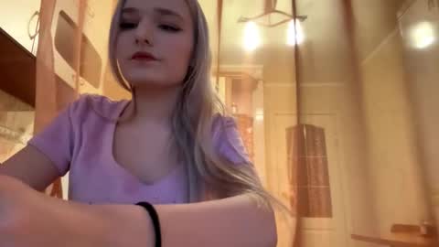 Mia online show from 1, 2, 2026