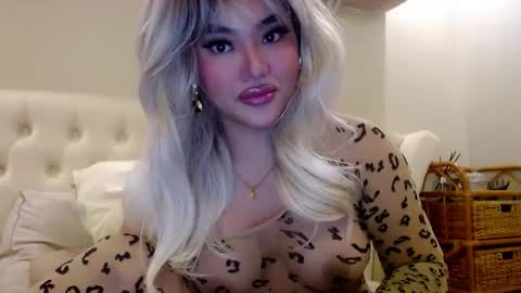 Lena online show from 18, 2, 2025