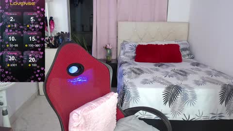 taliana  modelo independiente online show from 3, 2, 2025