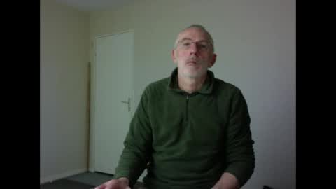 Jack Pierrot online show from 2, 1, 2025