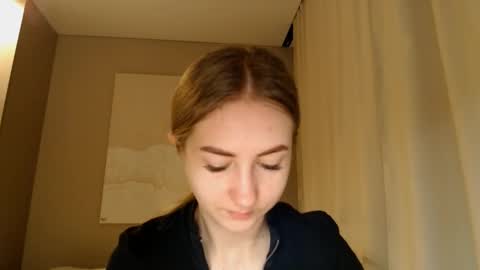  Kira  online show from 6, 1, 2025