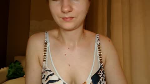  Kira  online show from 13, 1, 2025