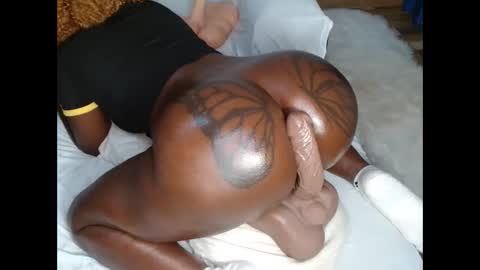 Snapshot of talisha254 chatting on 5, 2, 2025 butterflyass online show from 5, 2, 2025