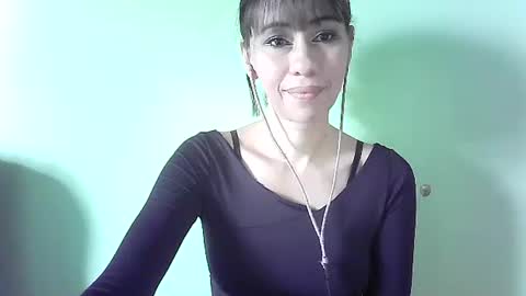 Tallulah Riley online show from 6, 10, 2025