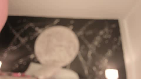 Snapshot of tamarathompsonn chatting on 5, 1, 2025 Tamara. online show from 5, 1, 2025