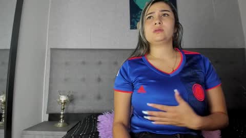 Tamy Vega online show from 6, 12, 2024
