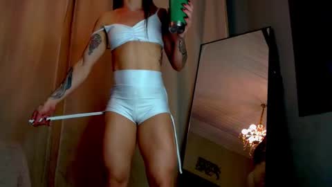 Snapshot of tamiriscampos chatting on 25, 10, 2025 BrazilianFIT online show from 25, 10, 2025