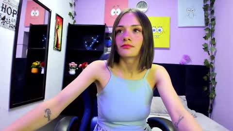 Snapshot of tammy_thompson_ chatting on 11, 9, 2025 tammy_thompson_ online show from 11, 9, 2025