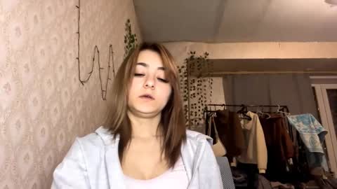 Mika online show from 6, 2, 2026