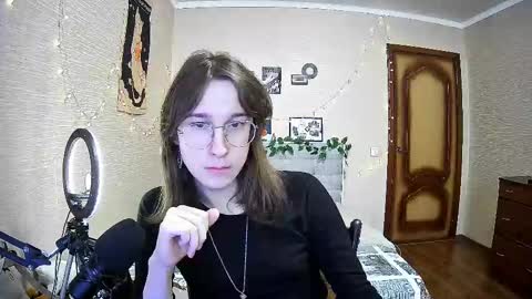 Milena Kuprianova online show from 11, 2, 2025