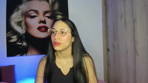 tania06 online show from 5, 11, 2025