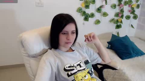 Snapshot of taniadevil_69 chatting on 12, 10, 2025 Tania online show from 12, 10, 2025