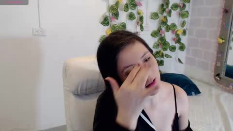 Snapshot of taniadevil_69 chatting on 18, 10, 2025 Tania online show from 18, 10, 2025