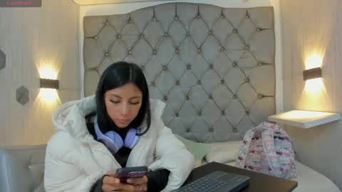 TANIT ANGELS online show from 4, 2, 2025
