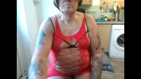 tanya_sissie_somerset online show from 31, 12, 2024