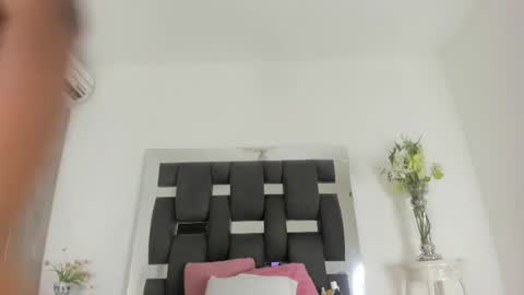 Snapshot of tanyyaa chatting on 12, 2, 2025 Tanya online show from 12, 2, 2025