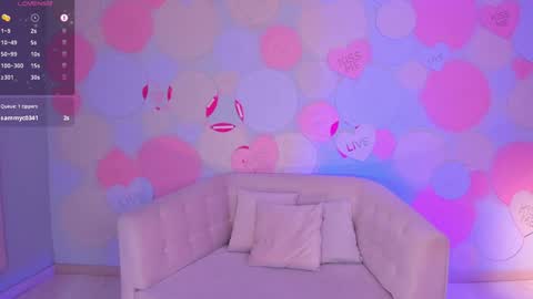 Snapshot of taralawrence chatting on 24, 12, 2024 Tara Lawrence online show from 24, 12, 2024