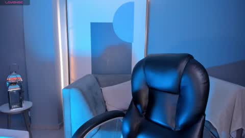 Snapshot of taralawrence chatting on 6, 3, 2025 Tara Lawrence online show from 6, 3, 2025