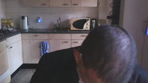 Genaro Thode online show from 5, 12, 2025