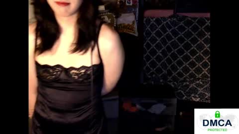 Snapshot of tashakai chatting on 19, 2, 2025 TashaKai online show from 19, 2, 2025