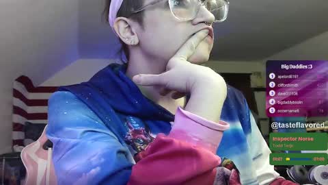 Snapshot of tasteflavored_femboy chatting on 2, 3, 2025 Taste online show from 2, 3, 2025