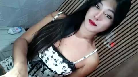   online show from 3, 11, 2025