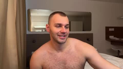 My shows 2100500 UTC3 online show from 27, 9, 2025