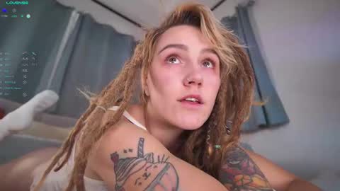 Snapshot of tasty_tomato chatting on 22, 10, 2025 RHEA pronanciation like Reya online show from 22, 10, 2025