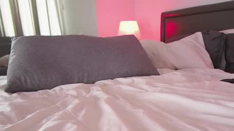 Snapshot of tasty_tomato chatting on 7, 11, 2025 RHEA pronanciation like Reya online show from 7, 11, 2025