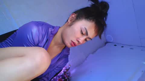 Vannesa online show from 3, 3, 2025