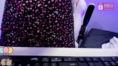 Snapshot of tatiana_vegha chatting on 5, 11, 2025 i am tatiana online show from 5, 11, 2025