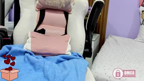 i am tatiana  online show from 12, 3, 2026