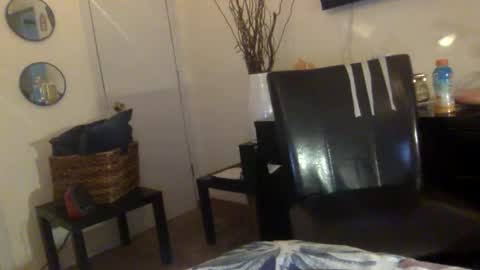 Tatianna Marie online show from 10, 1, 2025