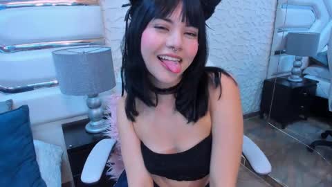 tatilee online show from 15, 10, 2025