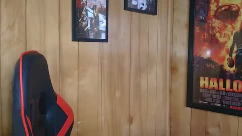 Snapshot of tatteddamienn chatting on 10, 3, 2026 TattedDamienn online show from 10, 3, 2026