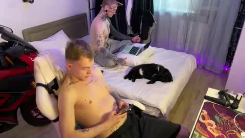 Alex but u can call me Theo online show from 6, 3, 2026