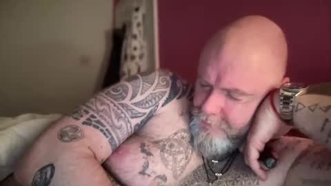 Tattooeddilf 01 online show from 17, 1, 2025