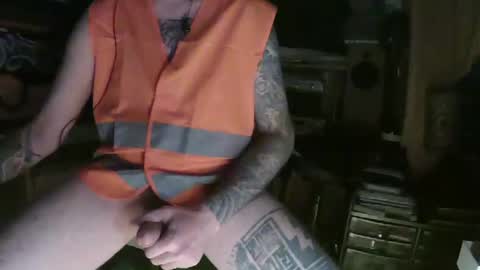 Snapshot of tattoogun chatting on 25, 2, 2025 TattooLust online show from 25, 2, 2025