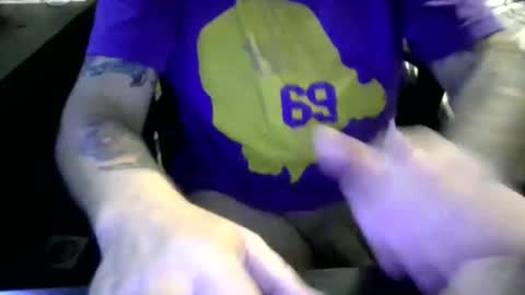 Snapshot of tattslovestattas1 chatting on 30, 10, 2025 tattslovestattas1 online show from 30, 10, 2025