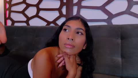 Snapshot of taty_miller chatting on 6, 2, 2026 Taty Miller online show from 6, 2, 2026