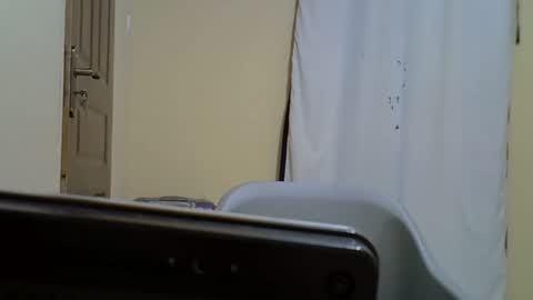 Snapshot of taurus2029 chatting on 17, 11, 2025 taurus2029 online show from 17, 11, 2025