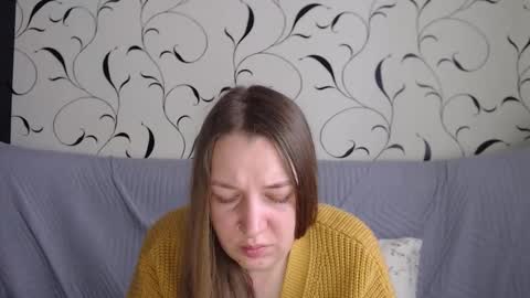 Snapshot of taxxxu chatting on 8, 11, 2025 Diana online show from 8, 11, 2025