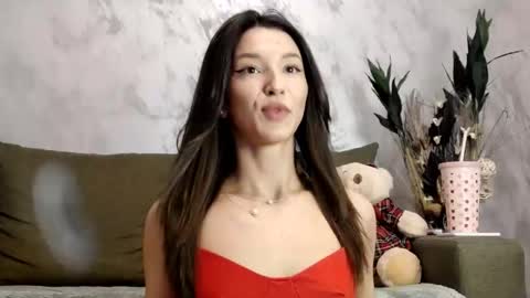 TayaKayan online show from 6, 11, 2025