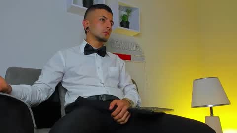 tayer_bennet online show from 13, 9, 2025