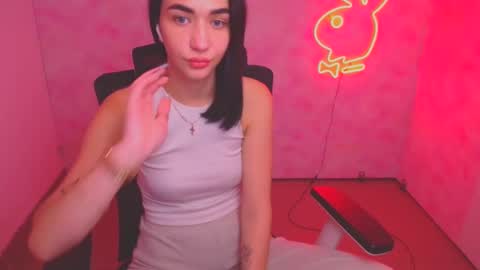 Tayla online show from 4, 10, 2025