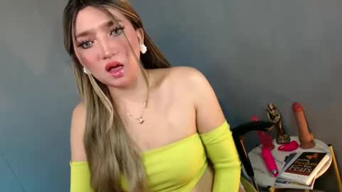 ellaine online show from 15, 12, 2024